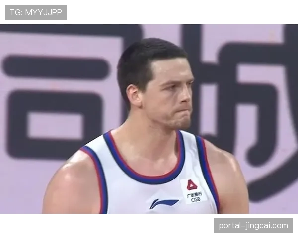 邹阳效率值19.7 福建男篮弱旅中防守表现亮眼